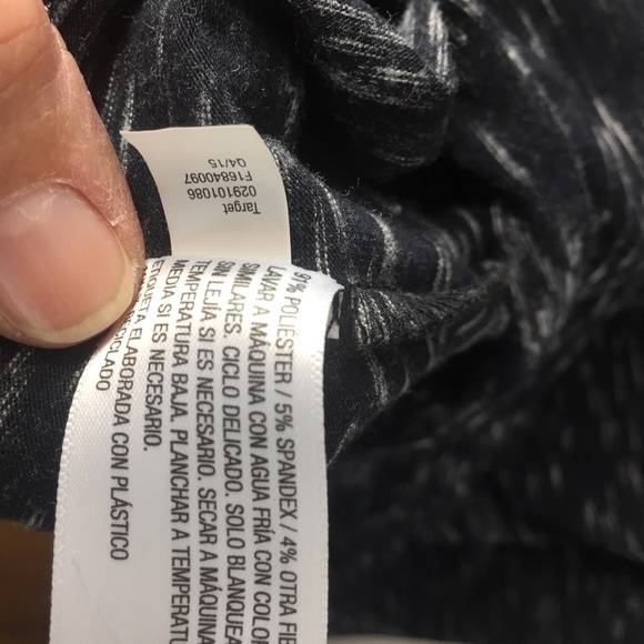 Liz Lange Maternity size small ruch midi dress. - Picture 10 of 11